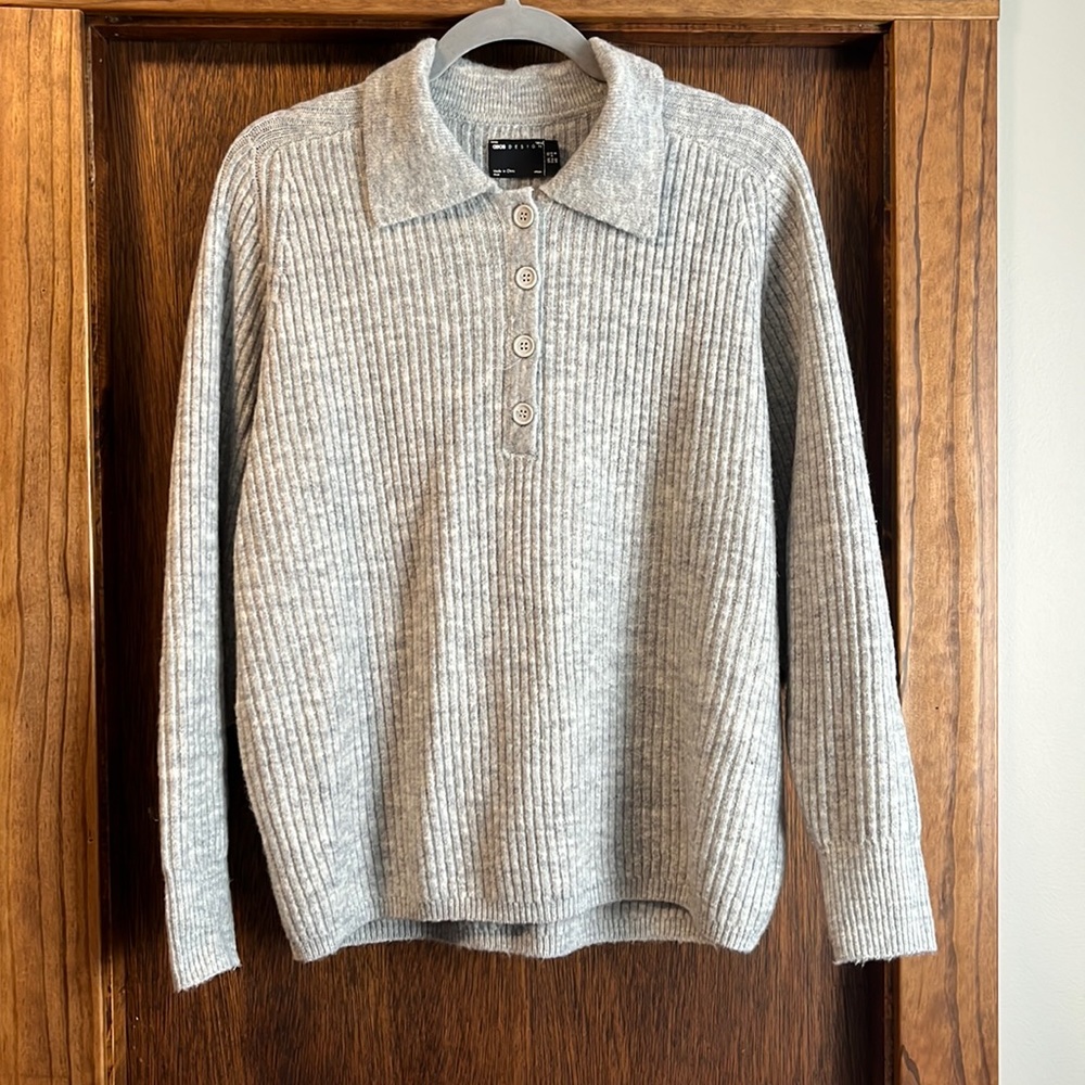 ASOS Gray V-Neck Sweater with Ribbed Texture